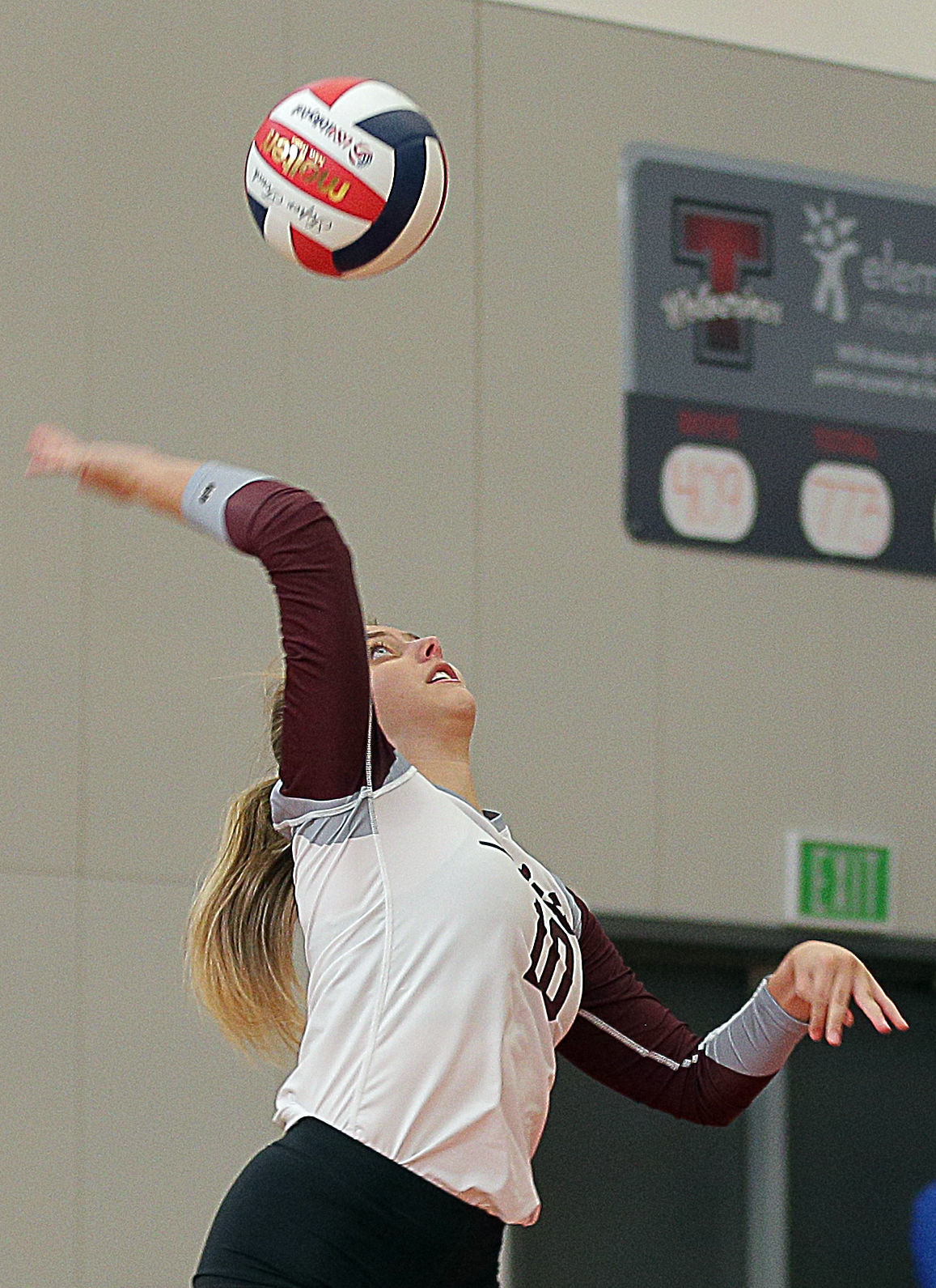 Elko at Truckee Volleyball — Division 3A North Regional Semifinal 58.jpg